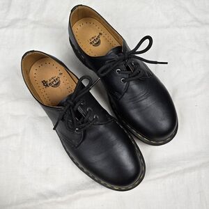 Dr. Martens Classic Black Leather Oxfords Size 9M/10L